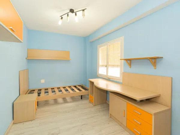 Piso en calle Montero Ríos