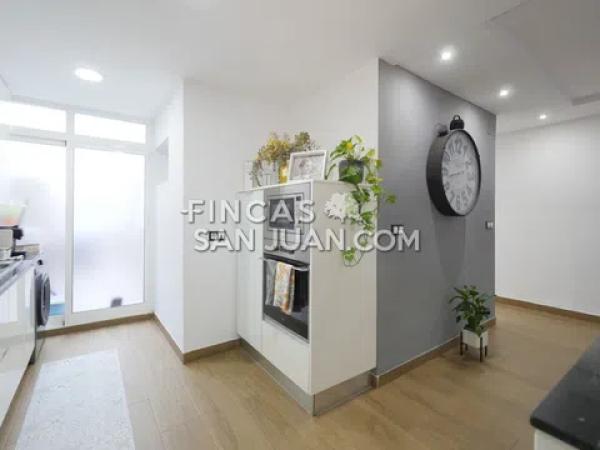 Piso en Barrio Campoamor