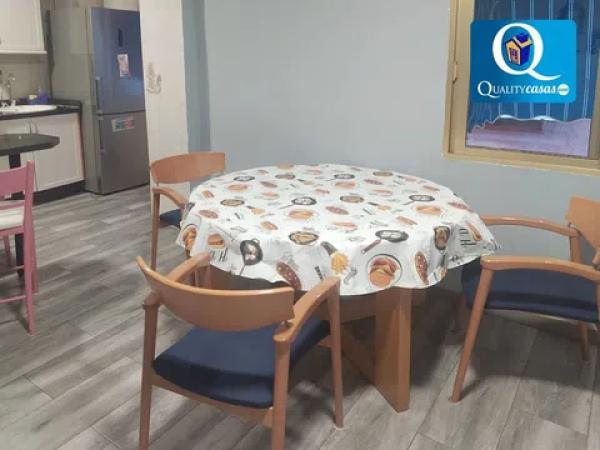 Piso en Barrio Carolinas Altas