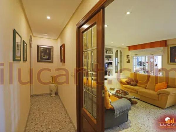 Ático en Barrio Altozano