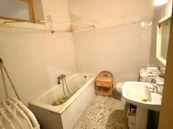 Casa independiente en calle Montero Ríos, 9