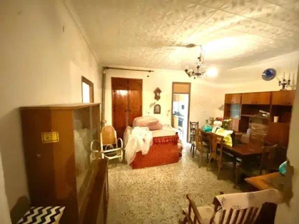 Casa independiente en calle Montero Ríos, 9