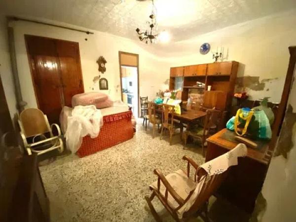 Casa independiente en calle Montero Ríos, 9