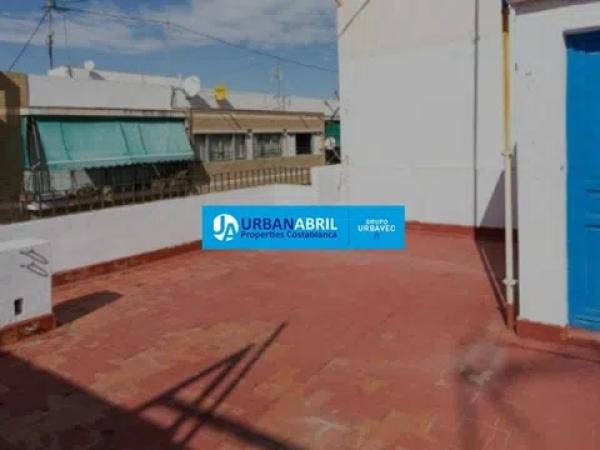 Piso en Barrio Carolinas Bajas