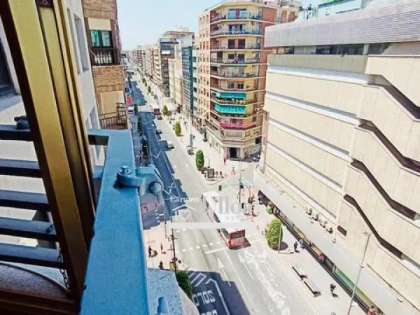 Piso en avenida Maisonnave