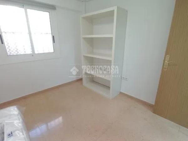 Piso en calle d'Enrique Monsonís Domingo