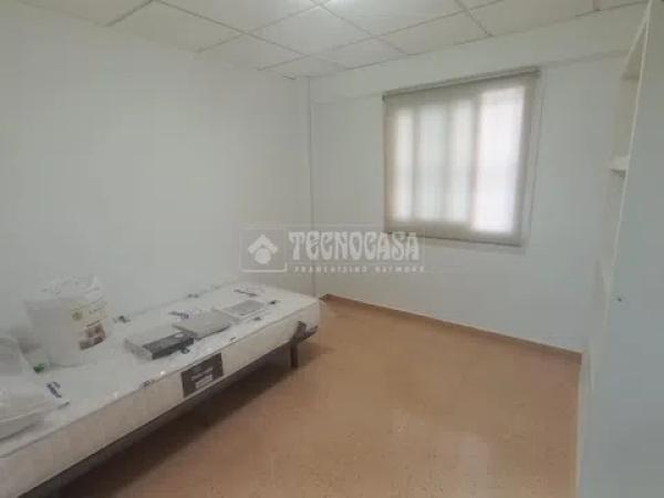 Piso en calle d'Enrique Monsonís Domingo