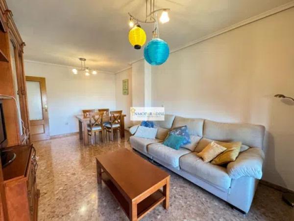 Piso en calle José García Sellés