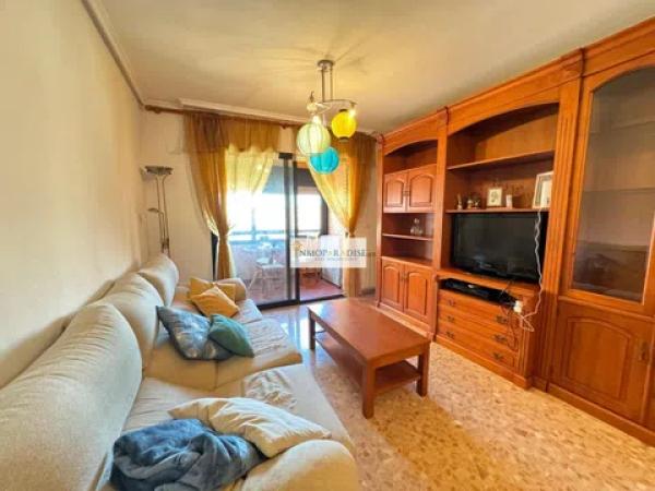 Piso en calle José García Sellés