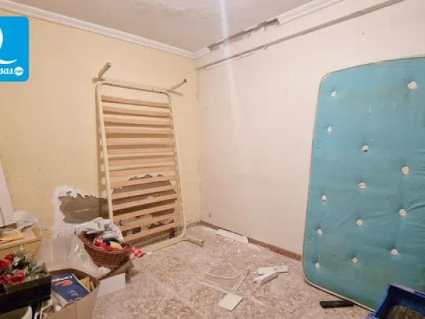 Chalet en Barrio Tómbola - Rabasa