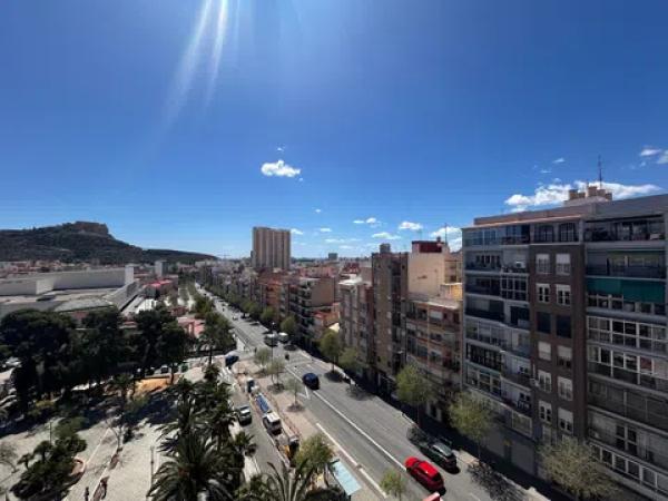 Piso en calle Virgen del Puig
