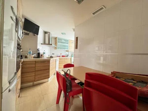 Piso en calle Santa Maria Mazzarelo, 11