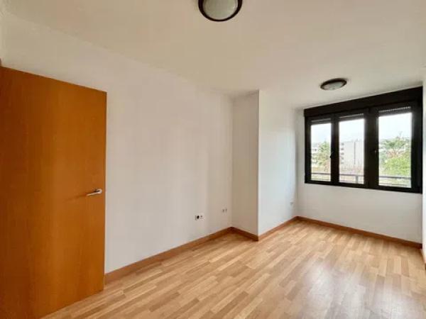 Dúplex en avenida Juan Sanchis Candela