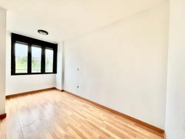 Dúplex en avenida Juan Sanchis Candela