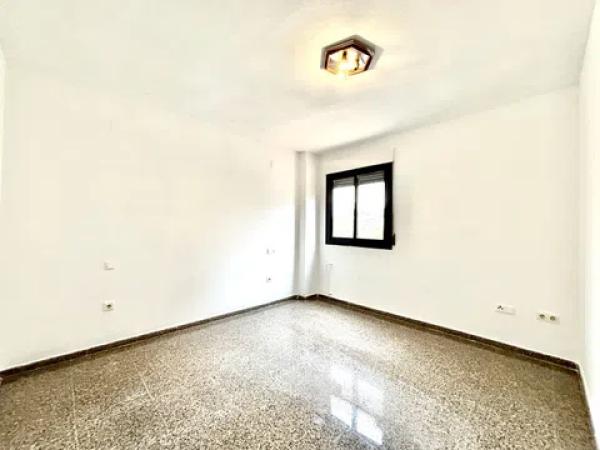 Dúplex en avenida Juan Sanchis Candela