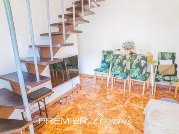 Dúplex en calle Granada