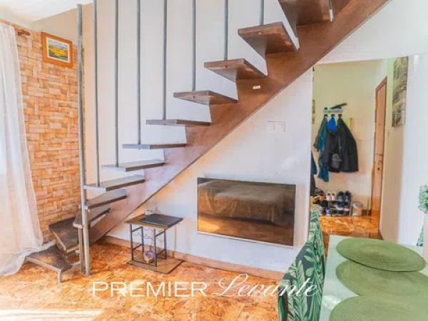 Dúplex en calle Granada