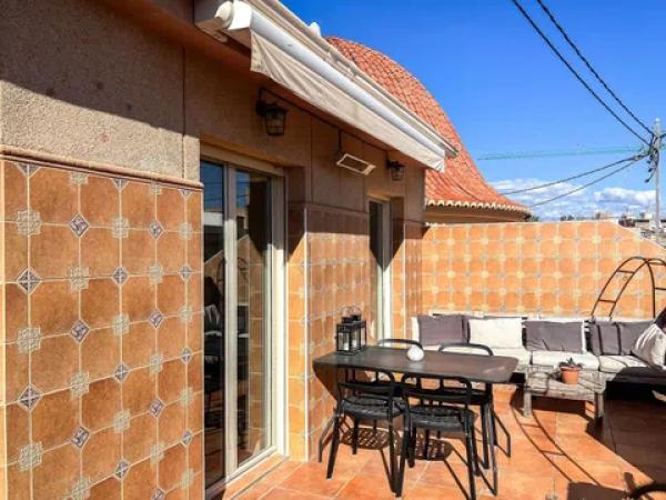 Ático en plaza Santa Teresa