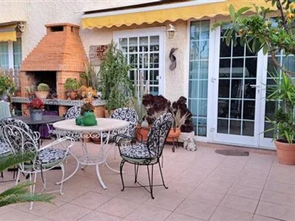 Chalet adosado en calle Músico José Mira Figueroa