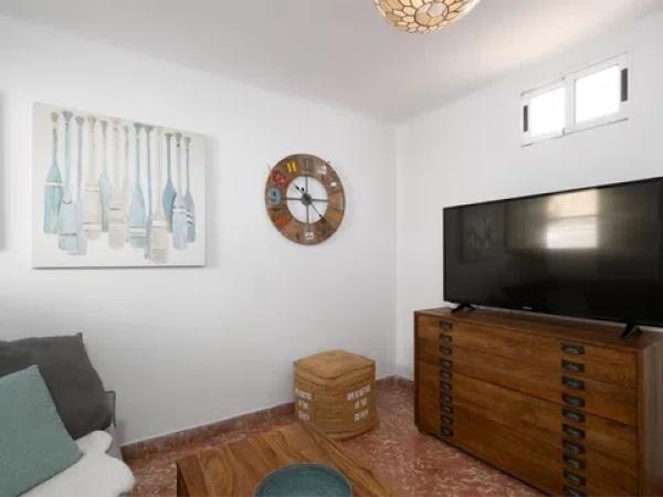 Casa independiente en calle de la Virgen del Lluch