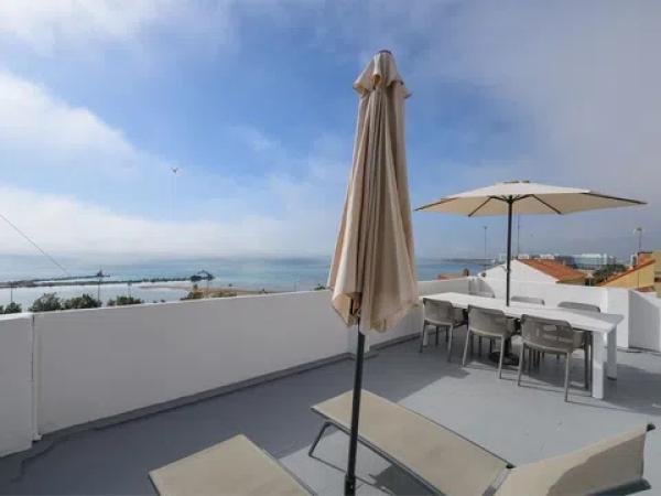 Casa independiente en calle de la Virgen del Lluch