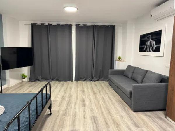 Estudio en avenida Benito Perez Galdos s/n