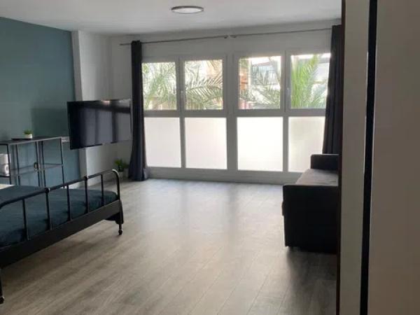 Estudio en avenida Benito Perez Galdos s/n