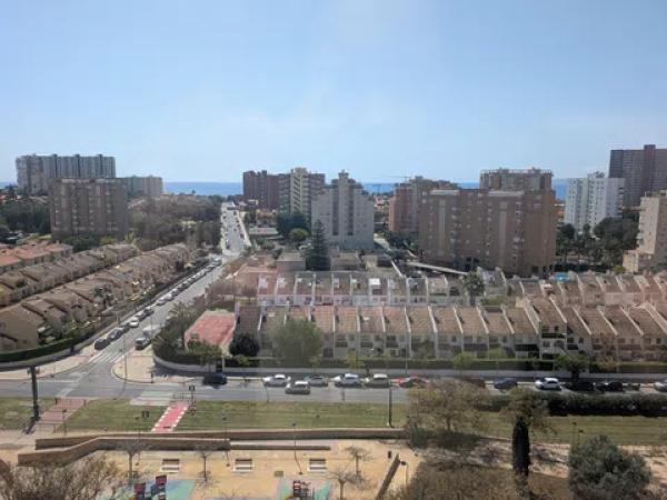 Piso en avenida Goleta