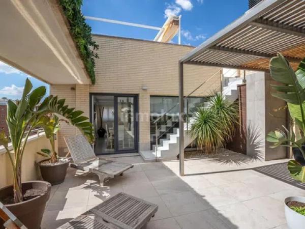 Ático en avenida de Ansaldo