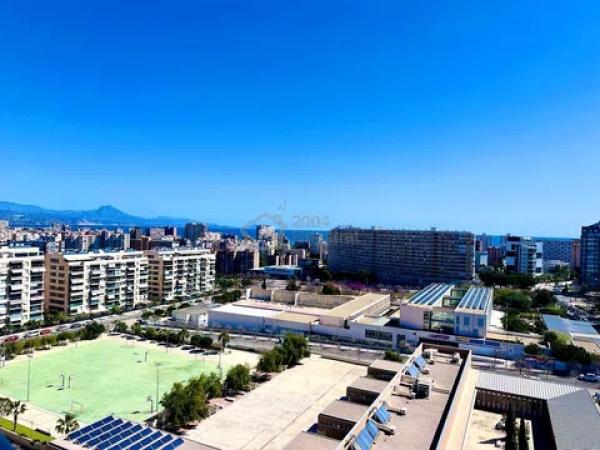 Piso en avenida de la Condomina