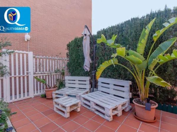 Chalet en Barrio Tómbola - Rabasa