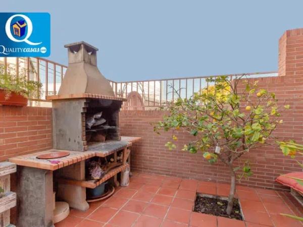 Chalet en Barrio Tómbola - Rabasa