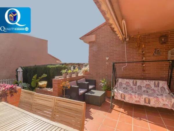 Chalet en Barrio Tómbola - Rabasa