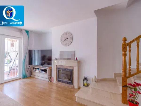 Chalet en Barrio Tómbola - Rabasa