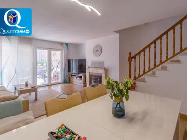 Chalet en Barrio Tómbola - Rabasa