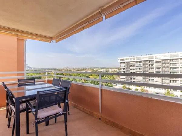 Piso en Periodista Tirso Marín