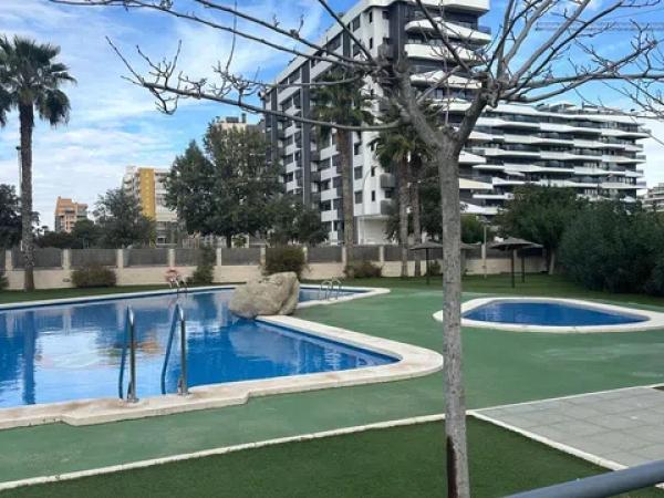 Piso en Barrio PAU 5