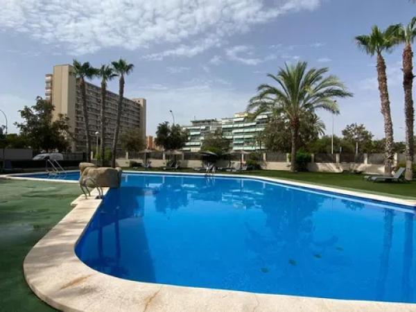 Piso en Barrio PAU 5