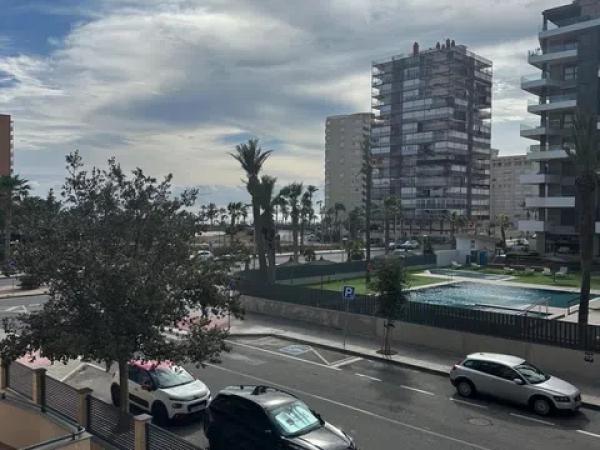 Piso en Barrio PAU 5