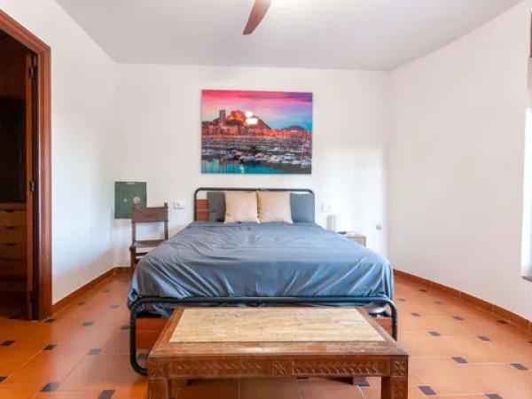 Chalet en Barrio Villahermosa - Santa Faz