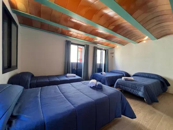 Chalet adosado en plaza Gran-tabarca, 29