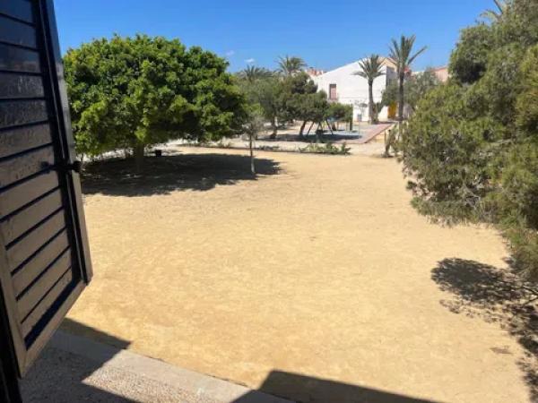 Chalet adosado en plaza Gran-tabarca, 29