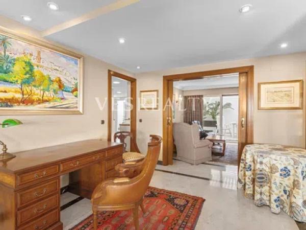 Piso en avenida de Ramón y Cajal, 7