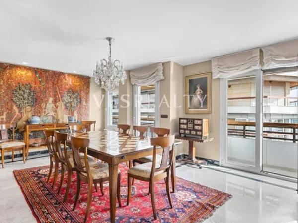 Piso en avenida de Ramón y Cajal, 7