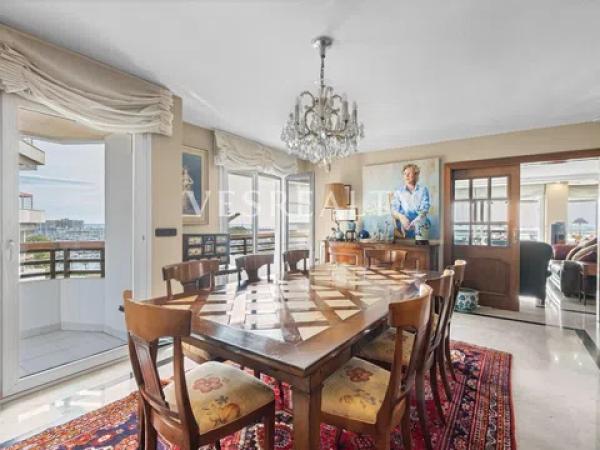 Piso en avenida de Ramón y Cajal, 7