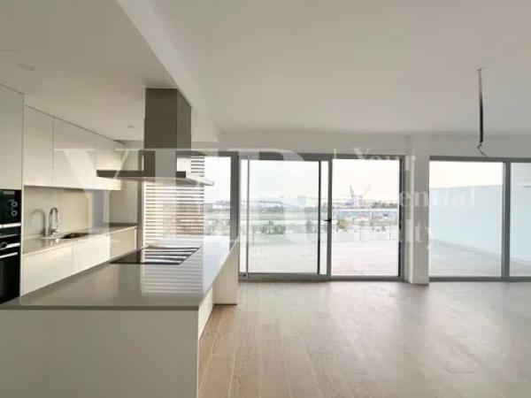 Ático en Isabel La Católica, 42