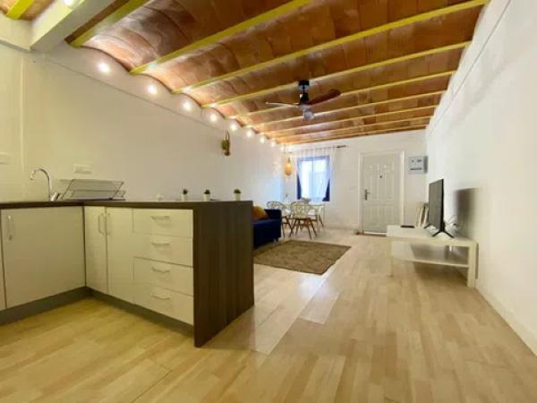 Chalet adosado en calle Virgen del Carmen-Tabarca, 3