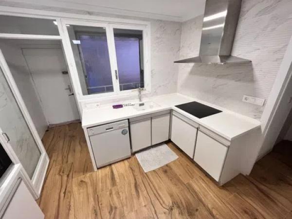 Piso en avenida de Ramón y Cajal, 5