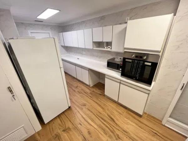 Piso en avenida de Ramón y Cajal, 5