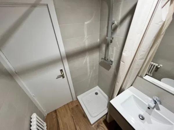 Piso en avenida de Ramón y Cajal, 5